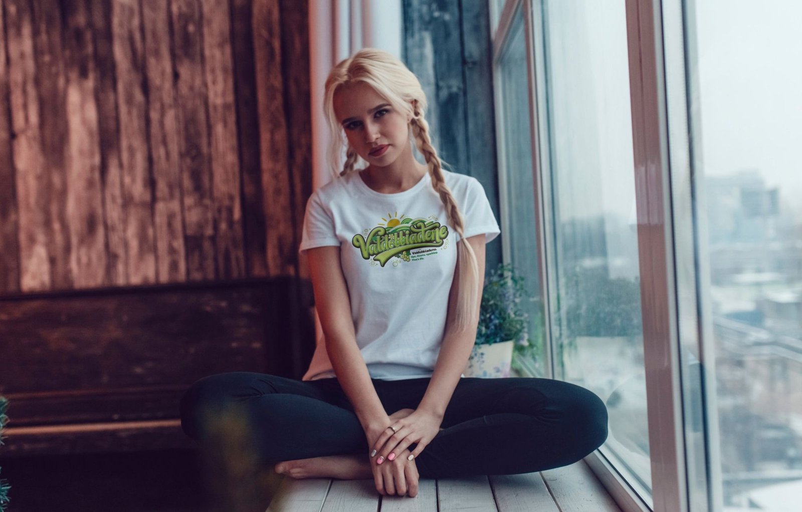 T-shirt bianca Valdobbiadene: ups, downs, sparkling